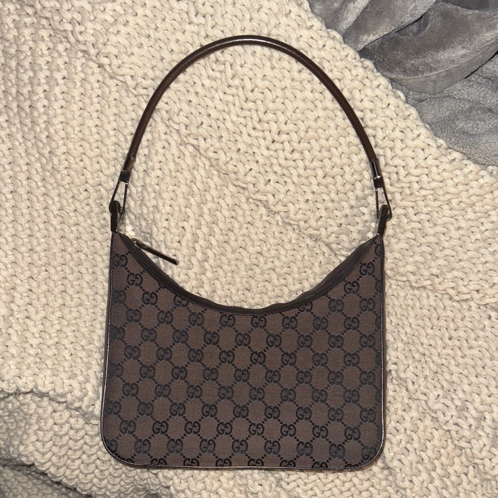 Gucci shoulder bag